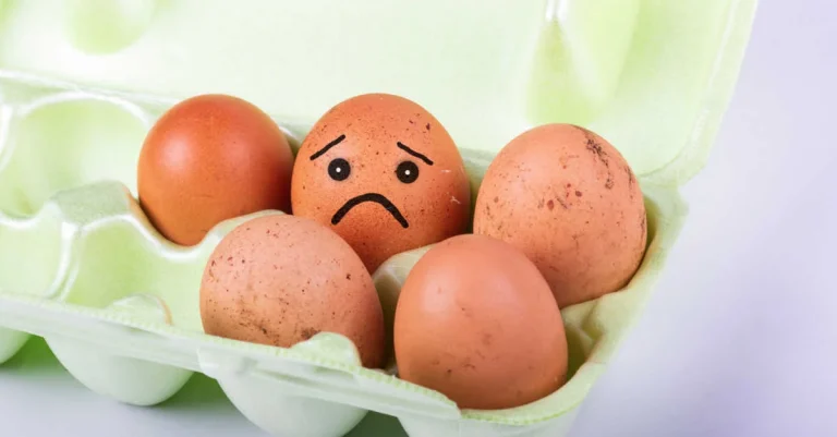 البيض الفاسد في المنام