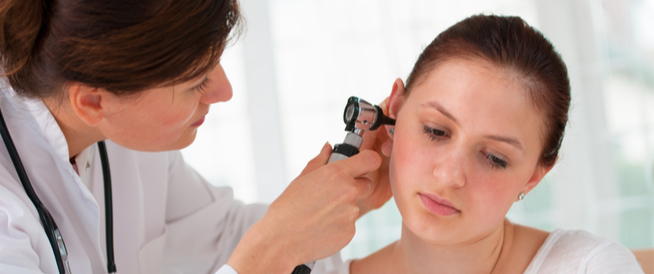 ما هو ثقب طبلة الأذن؟