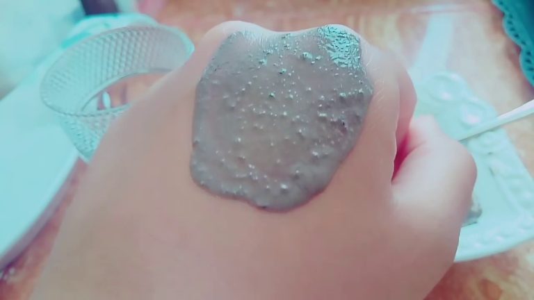 فوائد الفحم لإزالة الشعر